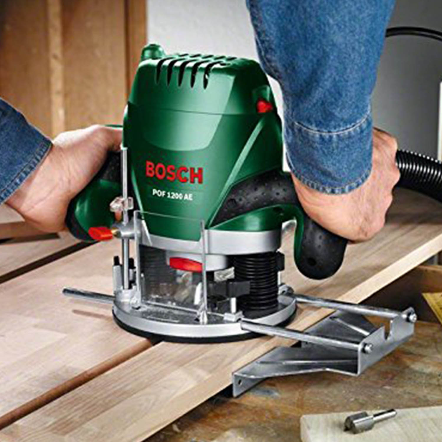 Bosch POF 1200 AE fresado